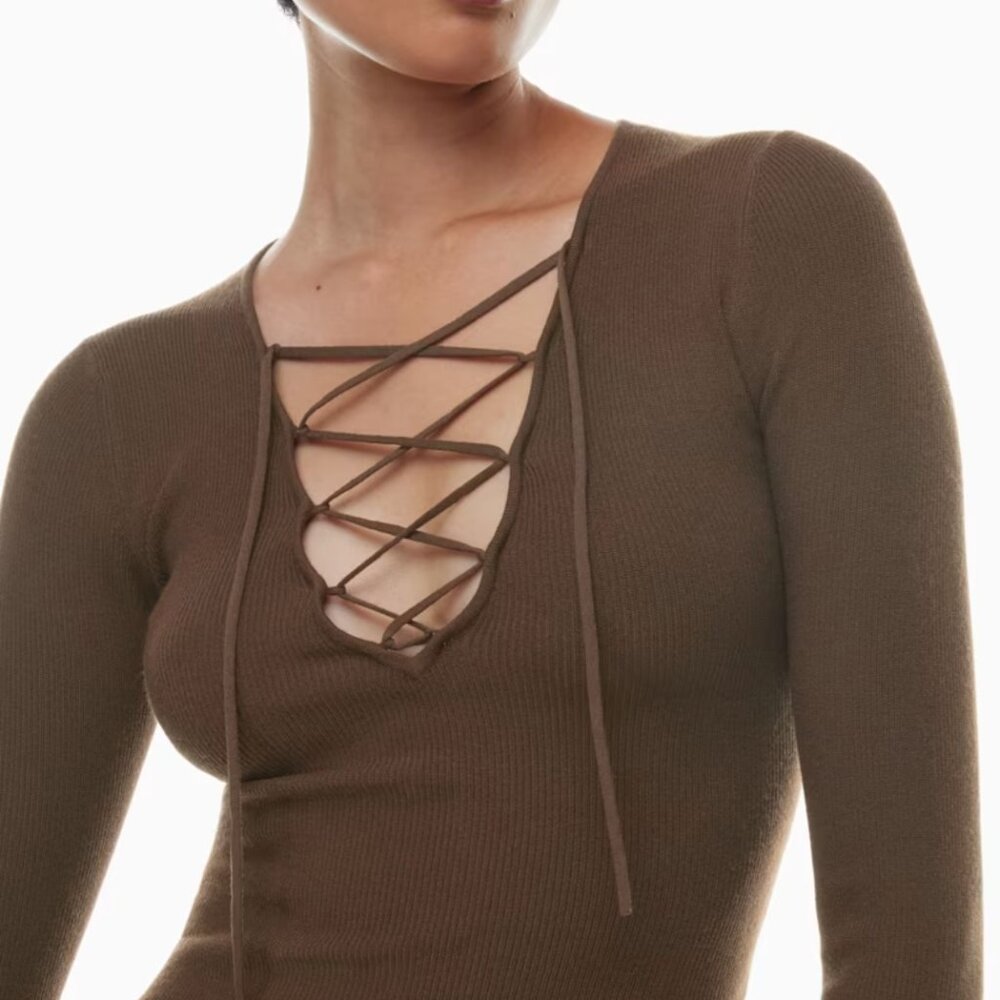 NWT Aritzia WILFRED Tether Sweater S